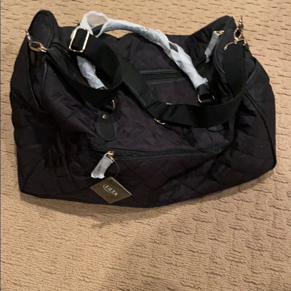 Ulta quilted black travel bag
